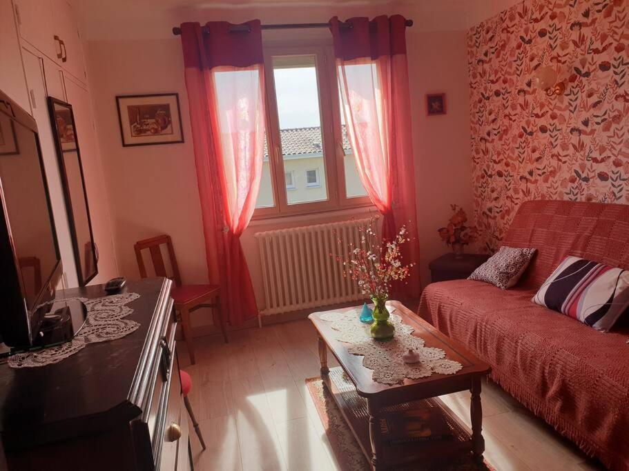 Appartement Avec Grand Jardin Labatut  Eksteriør bilde